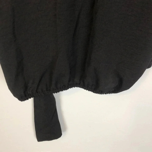 TopShop NWT Buckle Wrap Crop Top Size 4 - Picture 8 of 9